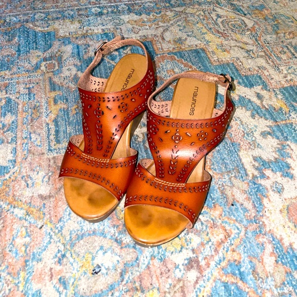 Maurices Wedge Sandals - Picture 2 of 3